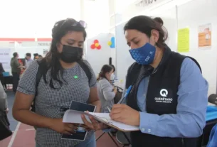 Ofertan mil vacantes en Feria de Empleo para la inclusion laboral de la juventud en Queretaro 1