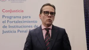Querétaro es ejemplo por su modelo de justicia penal: USAID 2 Querétaro es ejemplo por su modelo de justicia penal USAID