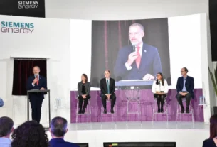 SEDESU inaugura expansion y actualizacion de empresa Siemens en Queretaro 2