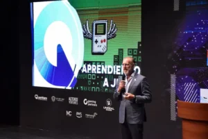 SEDESU presentó ponencia “Aprendiendo a Jugar” en el Queretaverso 3 SEDESU presentó ponencia “Aprendiendo a Jugar” en el Queretaverso