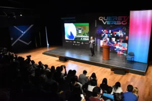 SEDESU presentó ponencia “Aprendiendo a Jugar” en el Queretaverso 2 SEDESU presentó ponencia “Aprendiendo a Jugar” en el Queretaverso