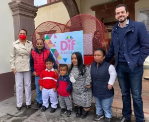 Amealco, primer municipio del estado con escalón universal para personas de baja estatura 3 Amealco, primer municipio del estado con escalón universal para personas de baja estatura