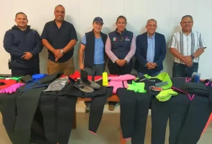 CEPCQ recibe donativo de equipo de buceo