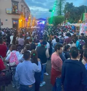 Fiestas patrias en Querétaro se realizaron con orden y tolerancia 2 Fiestas patrias en Querétaro se realizaron con orden y tolerancia