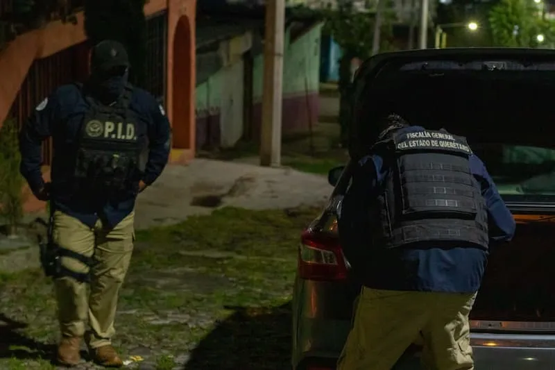 Fiscalia aseguro mas de 9 kilogramos de narcoticos en Jalpan Queretaro