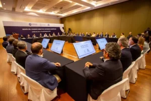 Mauricio Kuri asistió a Sesión del Consejo Directivo COPARMEX 2 Mauricio Kuri asistió a Sesión del Consejo Directivo COPARMEX