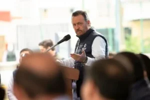 Mauricio Kuri entregó obra social en colonia La Peña SJR por más de 7.5 mdp 2 Mauricio Kuri entregó obra social en colonia La Peña SJR por más de 7.5 mdp