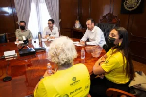 Mauricio Kuri recibe a integrantes del colectivo Saca la Bici 3 Mauricio Kuri recibe a integrantes del colectivo Saca la Bici