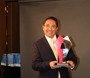Querétaro recibe premio por Mejor Política Anticorrupción