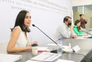 Secretaria del Trabajo comparece ante diputados de la Lwgislatura de Queretaro 2