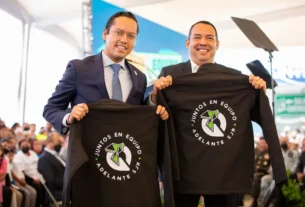 Secretario Particular asistio al 1er Informe de Gobierno del Presidente municipal de SJR