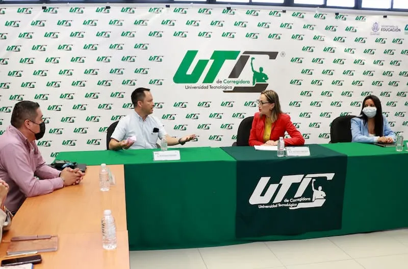 UTC inicio colaboracion con empresa mexicana Optronics 2