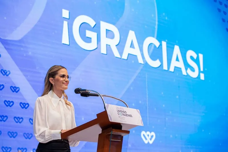 Car Herrera presento 1er. Informe al frente del Sistema Estatal DIF 2