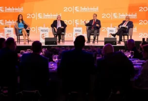 Clausuran 20a edicion de la Mexico Cumbre de Negocios