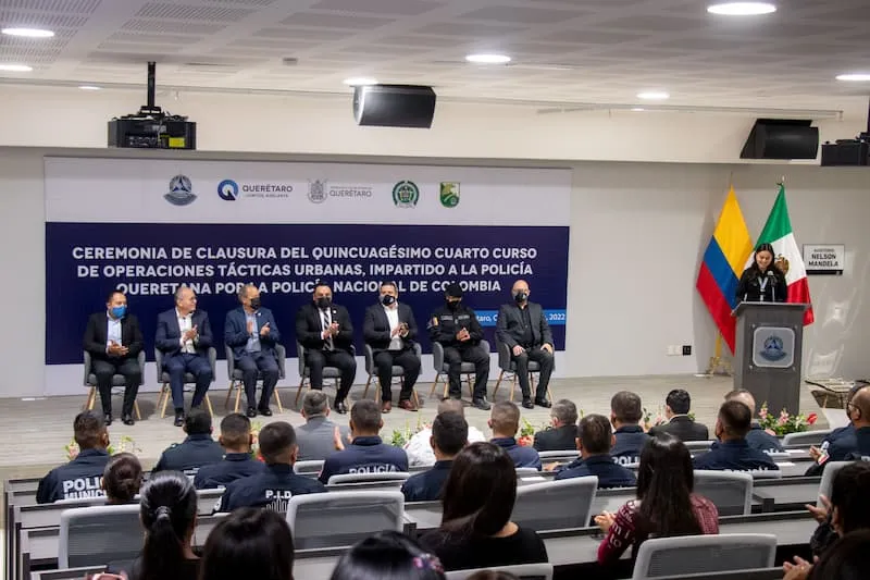 Egresa 3er grupo de Policias Queretanos capacitados por Policia Nacional de Colombia 1