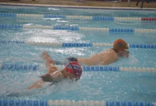 Equipo de natacion de la UPQ obtiene 10 medallas en Liga Master