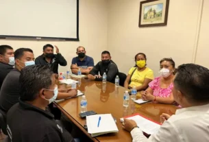 Gobierno de Queretaro logra acuerdos con comerciantes de Avenida Zaragoza 2