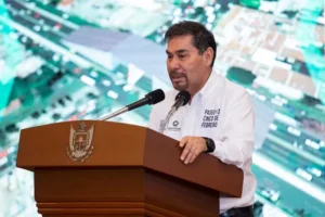 Mauricio Kuri anuncia arranque de 2da etapa de Paseo 5 de Febrero 2 Mauricio Kuri anuncia arranque de 2da etapa de Paseo 5 de Febrero