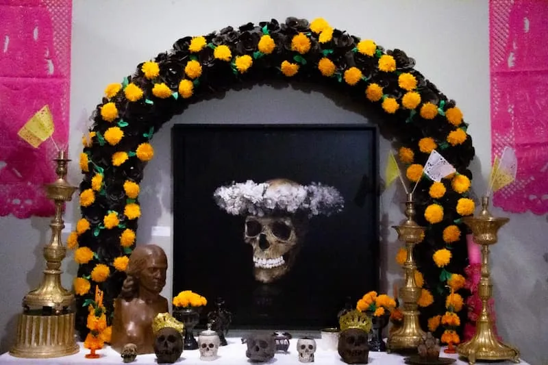 SECULT invita a vivir la tradicion del Dia de Muertos en los museos de Queretaro 2