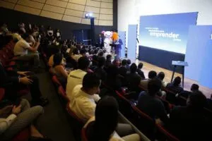 SEJUVE premia a ganadores del programa “Estamos contigo impulsándote para emprender juntos” 3 SEJUVE premia a ganadores del programa “Estamos contigo impulsándote para emprender juntos”