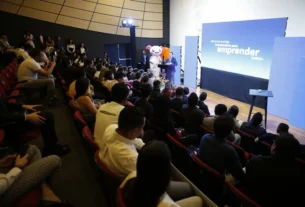 SEJUVE premia a ganadores del programa Estamos contigo impulsandote para emprender juntos 1