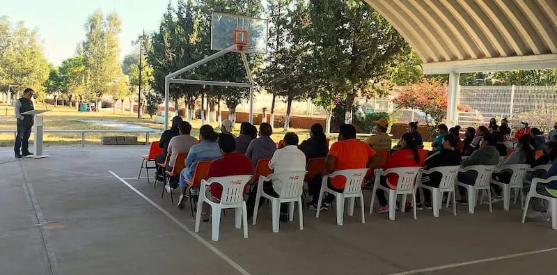 SESEQ realizo conferencia de Prevencion de Adicciones en Pedro Escobedo