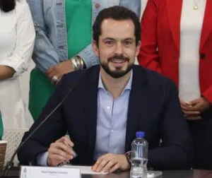 -Política-Adán está en franca campaña electoral: Paul Ospital 2 Adán está en franca campaña electoral Paul Ospital