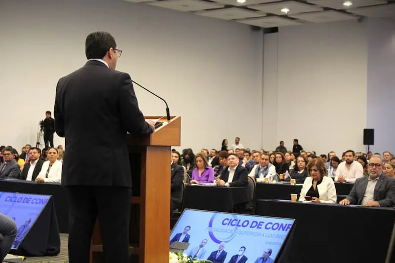 Auditoria Superior de la Federacion capacito a 380 servidores publicos de Queretaro 2