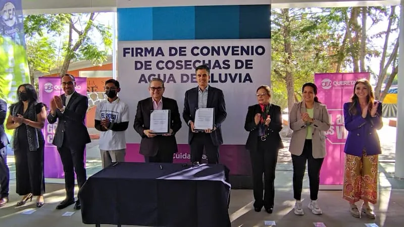 CEA y USEBEQ firman convenio para la Rehabilitacion de Sistemas de Cosecha de agua de lluvia 2