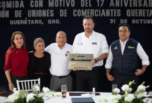 Gobernador Mauricio Kuri celebro el 17 aniversario de la FUCQ 2