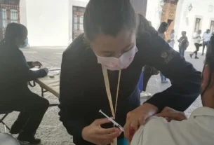 Han sido aplicadas 325 mil 548 dosis de vacuna contra influenza en Queretaro 2