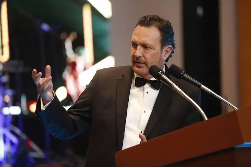 Mauricio Kuri hizo entrega del Premio al Empresario del Ano 2022 2