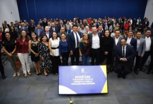 Mauricio Kuri reafirma su compromiso con la Educacion Media Superior de Queretaro 2