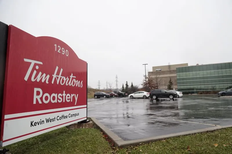 Mauricio Kuri se reunio con representantes de Tim Hortons