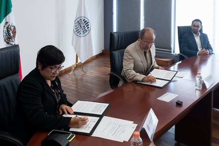 SESEQ y Fiscalía firman convenio en materia de adicciones en Querétaro