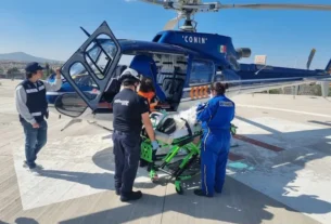Trasladan en ambulancia aerea a paciente de Queretaro a la Ciudad de Mexico