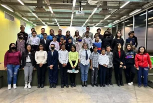 74 estudiantes del estado de Queretaro recibieron becas al talento Artistico y Deportivo 2