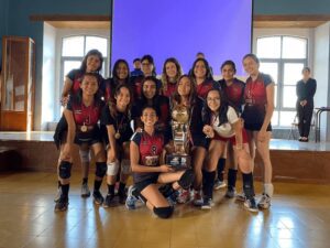 Alumnas de UPQ obtienen campeonato del Circuito Estatal de Voleibol