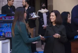 Marcela Herbert invita a fortalecer la cultura en Queretaro 2