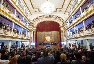 Mauricio Kuri preside ceremonia de graduacion de nuevos policias de proximidad 3