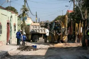 Mauricio Kuri supervisó obras en el municipio de Colón