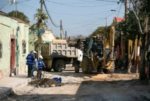 Mauricio Kuri superviso obras en el municipio de Colon