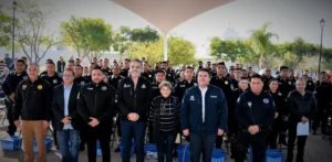 Oficial Mayor encabeza reconocimiento ciudadano a Policías en Querétaro 3 Oficial Mayor encabeza reconocimiento ciudadano a Policías en Querétaro