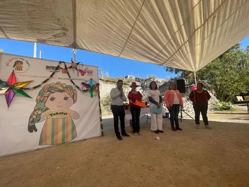 SECULT encabeza fiesta de Navidad de la Fundacion Takotsi 2