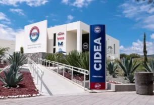 Siete docentes de UPQ se incorporan al Sistema Nacional de Investigadores
