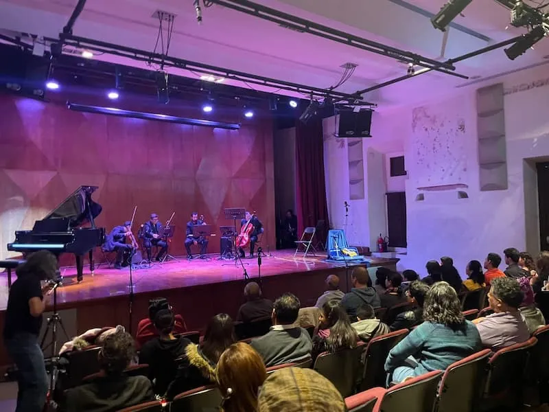 Comunidad artistica de Queretaro rinde homenaje al violinista Francisco Munoz 1