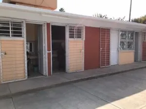 Entrega Oficial Mayor infraestructura educativa en Qro