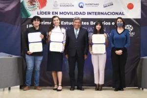 Estudiantes de UTEQ desarrollan proyectos de tecnología 4.0 en Japón 2 Estudiantes de UTEQ desarrollan proyectos de tecnología 4.0 en Japón