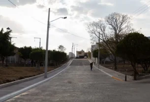 Mauricio Kuri entrego trabajos de rehabilitacion integral por 33 mdp en Las Hadas Qro 3