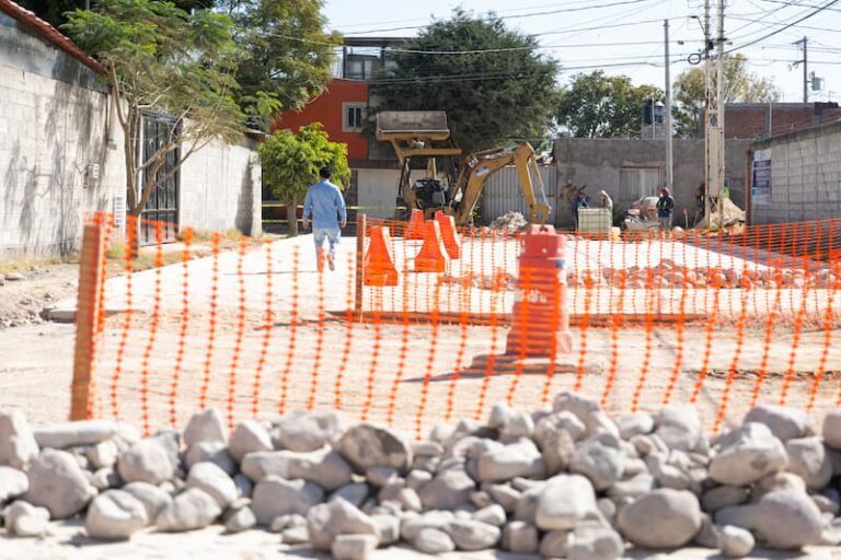 Mauricio Kuri supervisó obras de mejoramiento urbano en el mpio de Querétaro